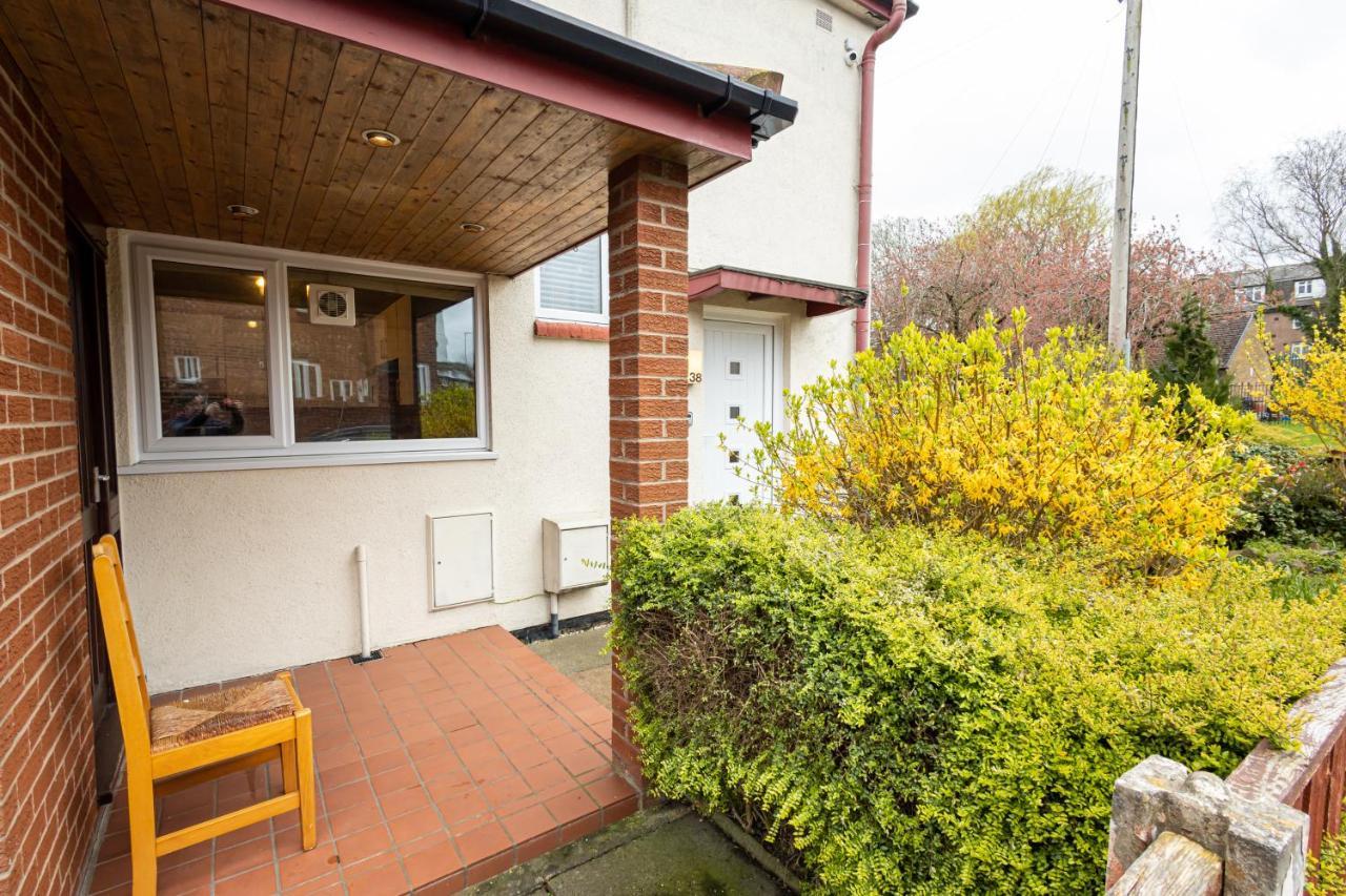 M9 Guest House Manchester Eksteriør bilde